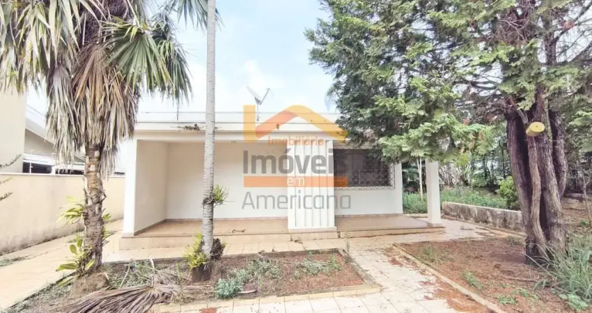 Casa comercial à venda ou locação em americana-sp, vila frezzarim: 2 quartos, 2 salas, 2 banheiros, 6 vagas de garagem!