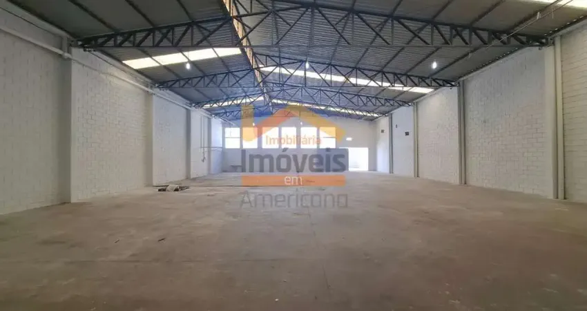 Barracão industrial para locação em americana-sp, bairro salto grande: 2 salas, 3 banheiros, 740 m² de área