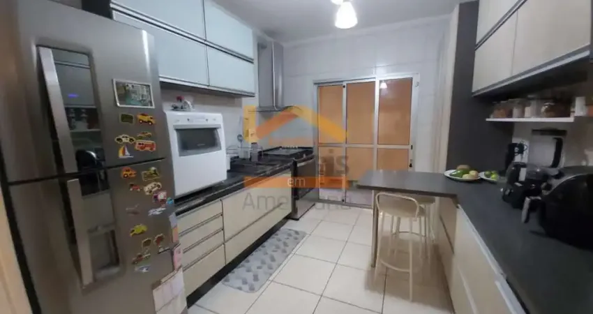 Imperdível casa à venda em Americana-SP, Vila Nossa Senhora de Fátima: 3 quartos, 1 suíte, 2 salas, 4 banheiros, 4 vagas, 230m².