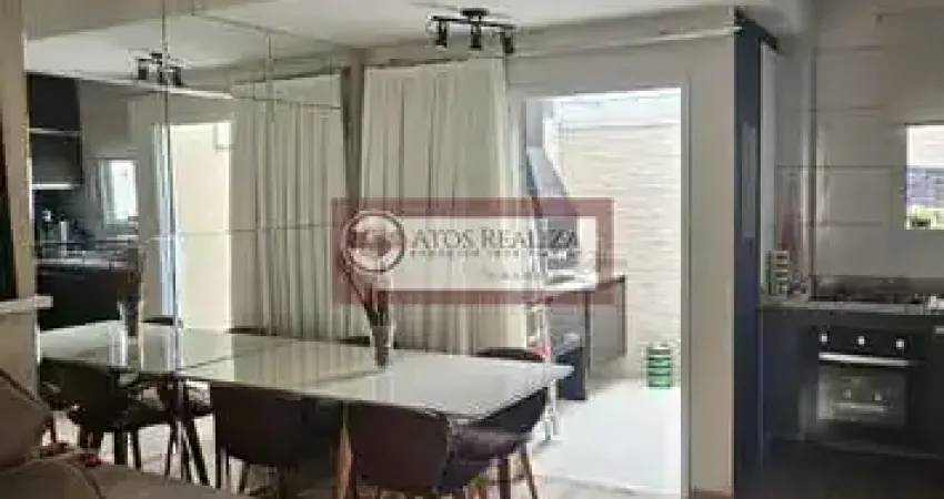 Venda sobrado em condomínio fechado no campo grande, região da sabará, Imóvel com 2 suites com planejados, Ar Condicionados nos quartos e na sala, cozinha com planejados, Área Gourmet, 2 vagas no subs