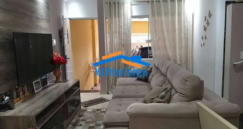 Sobrado c/ 125m², 3 Dormitórios sendo 1 Suíte - Vila Menk. ACEITA PERMUTA!