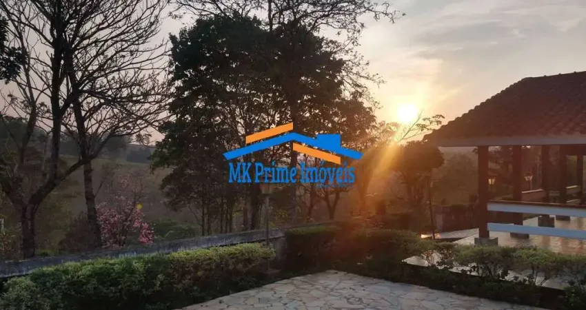 Chácara sendo 4 dormitórios, 1 suíte, piscina - Excelente Terreno 34.015m².