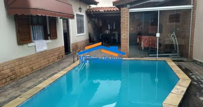 Excelente Casa Térrea com Piscina na City Bussocaba em Osasco!