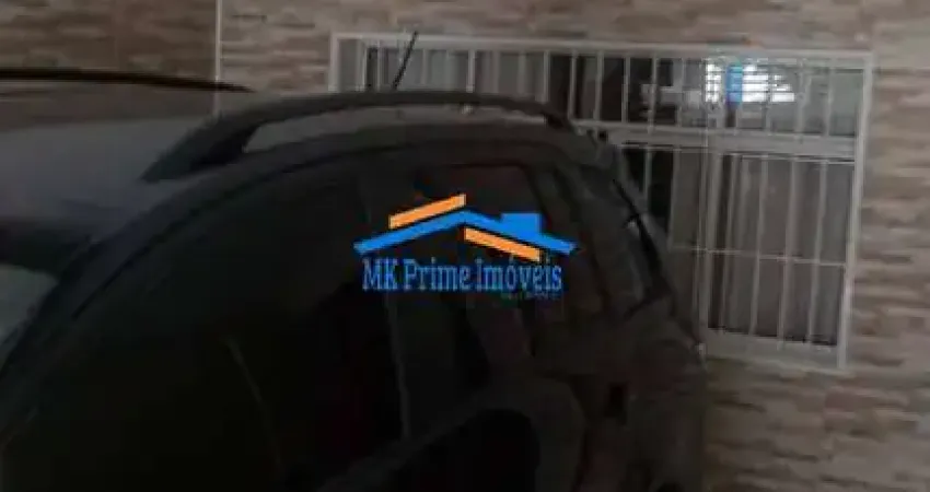 Excelente Sobrado com 3 Dormitórios sendo 1 Suíte e 3 Vagas de Garagem.