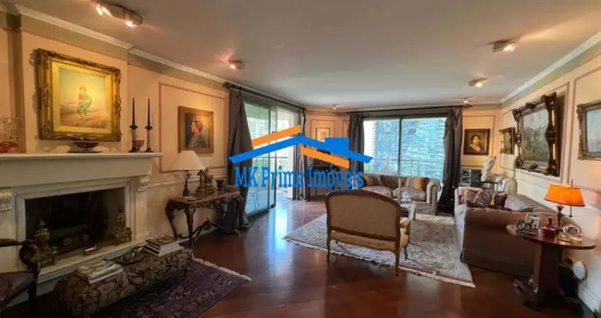 Apartamento 220m² 4 Dormitórios 3 suítes 4 vagas p/ Venda no Itaim Bibi/SP
