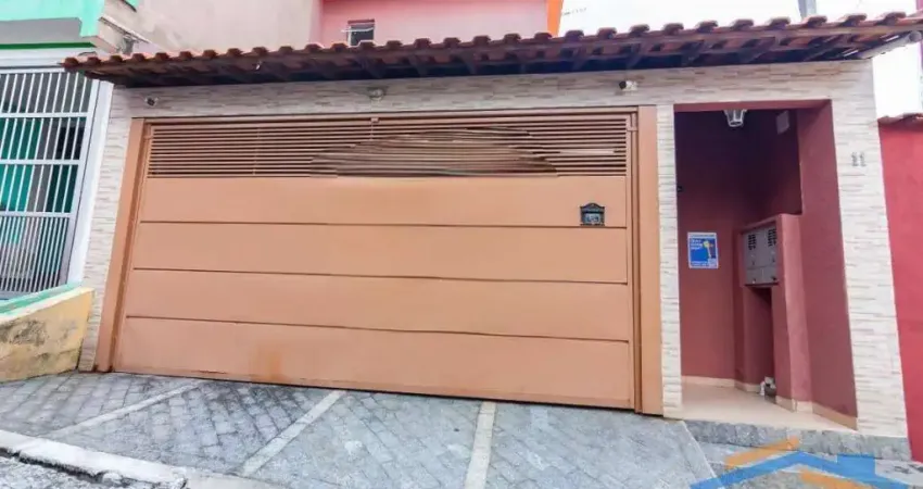 Sobrado à venda com 222m², 3 dormitórios e 2 vagas - Jd. Novo Osasco.