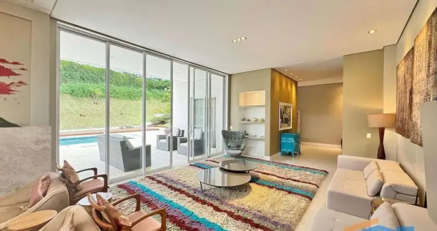 Linda Casa com 3.298m³ de Terreno no condomínio Fazenda da Grama/Itupeva!!!