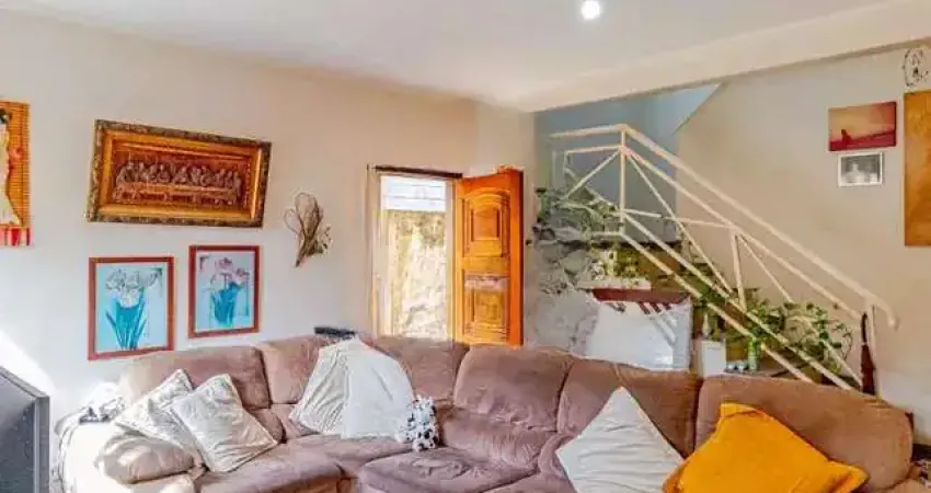 Casa com 3 quartos à venda na Rua Chafariz, Jaguaré, São Paulo