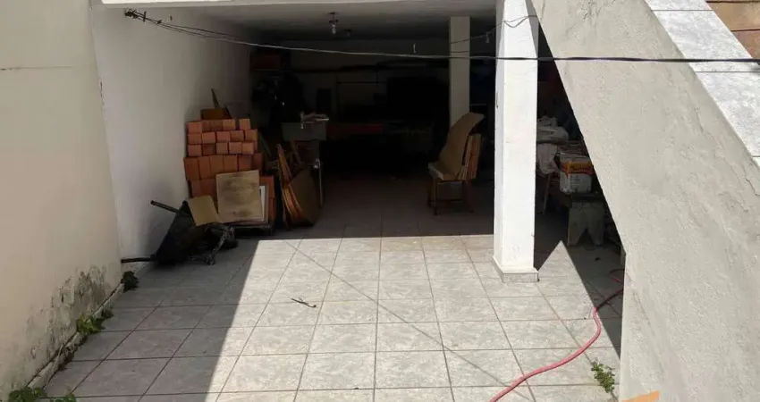Sobrado 200m² c/ 1 Suíte 4 Vagas - Para Venda - Agua Fria/SP