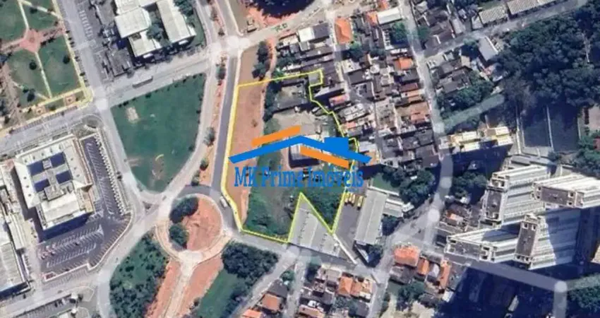 Terreno à venda na Avenida Arnaldo Rodrigues Bittencourt, Jardim Iracema, Barueri