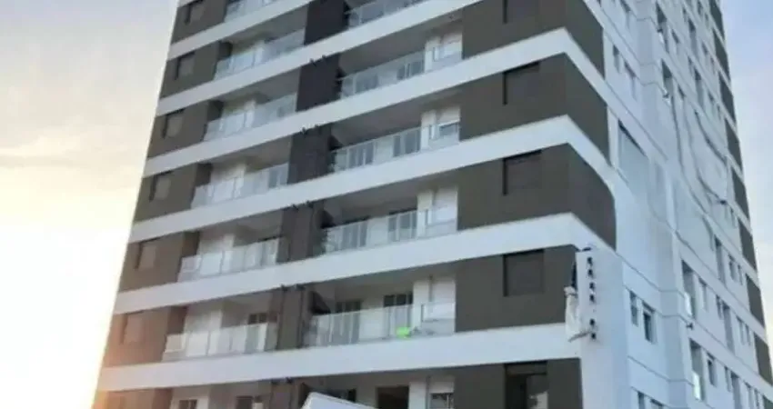 Apartamento com 3 dormitórios e 2 banheiros à Venda 65 m² por R$ 560.000,00