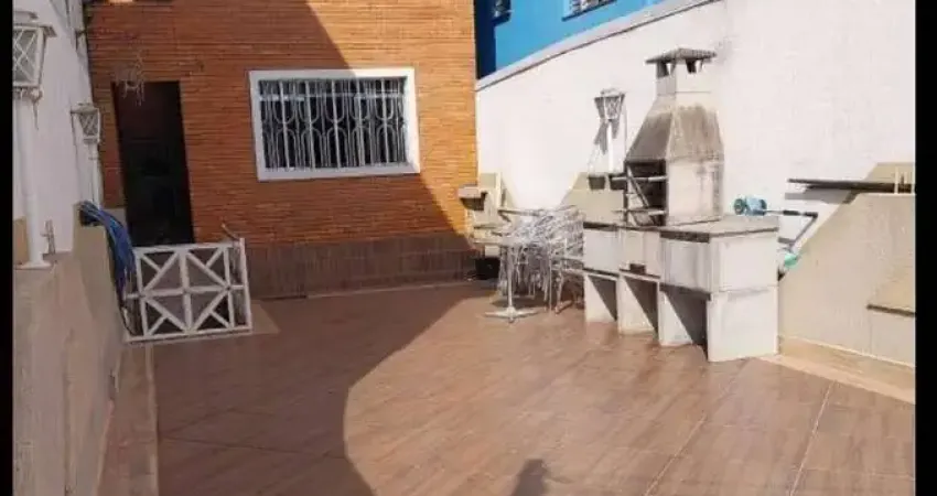 Ótimo Sobrado à Venda com 1 suíte - Vila Pestana / Jardim Roberto.