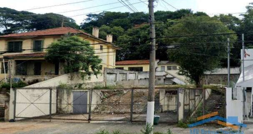 Terreno Comercial com 560 m² em Avenida Movimentada na Lapa!