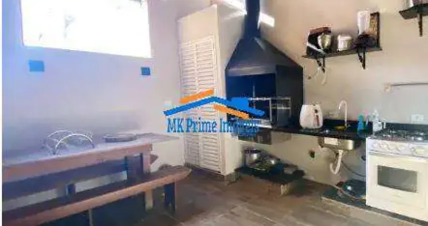 Lindo Sobrado 3 Dorm sendo 1 Suíte, 2 Vagas de Garagem, Vila Ayrosa/Osasco