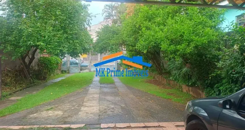 Casa térrea + Sobrado 500m² de Terreno 10 Vagas Ponto Comercial, Quitaúna.