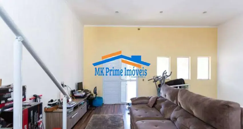 Casa à Venda com 312m², 2 Quartos e 4 Vagas - Cipava/Osasco.