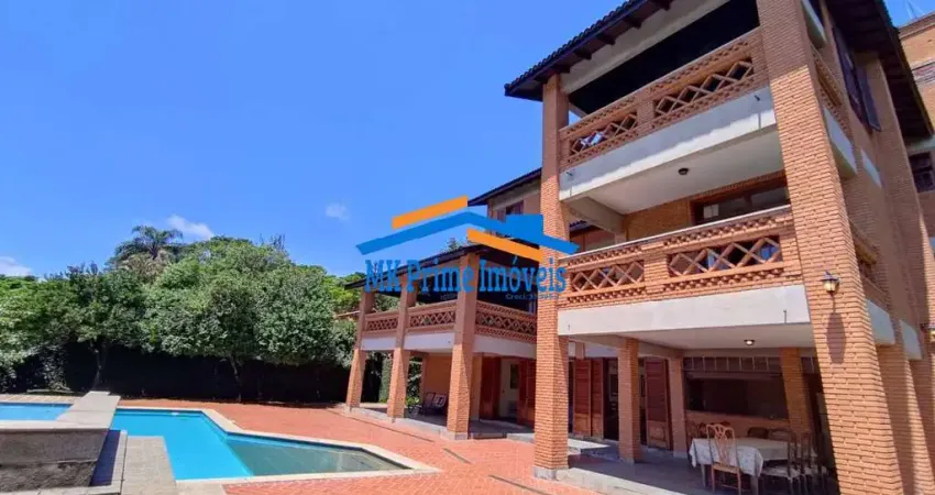 VENDE/ ALUGA Casa em Condomínio com 1500m²- FAZENDINHA-CARAPICUIBA