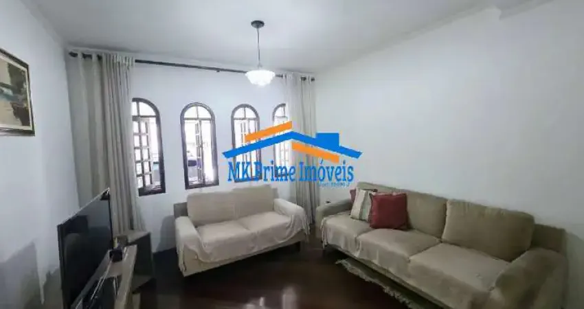 Sobrado com 3 Quartos sendo 1 Suíte + Edícula + 2 Vagas no Bela Vista