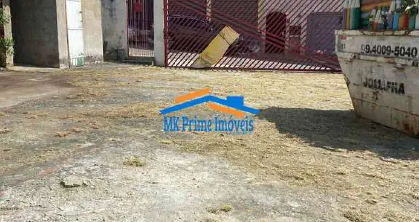 Terreno em Esquina com Edícula - Jardim D&amp;apos;Abril - 315,20m²