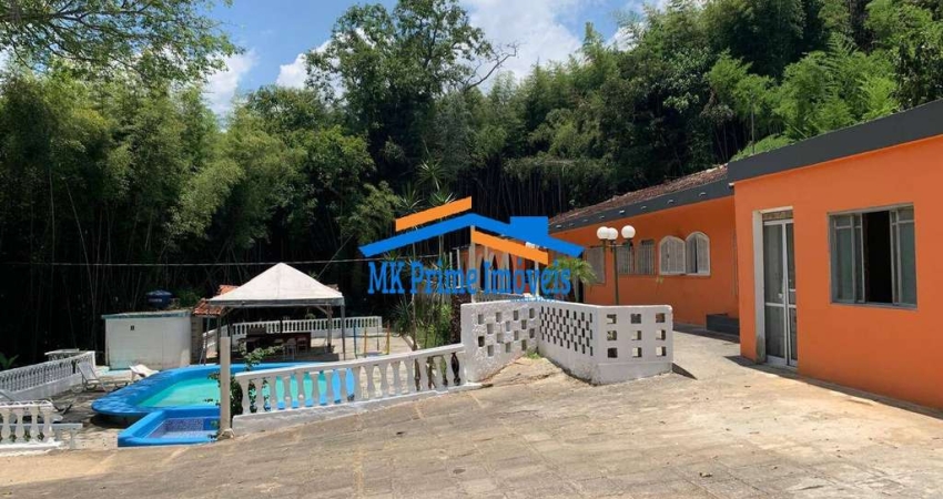 Casa à Venda em Cotia – Aceita Permuta até 50% em Imóveis!