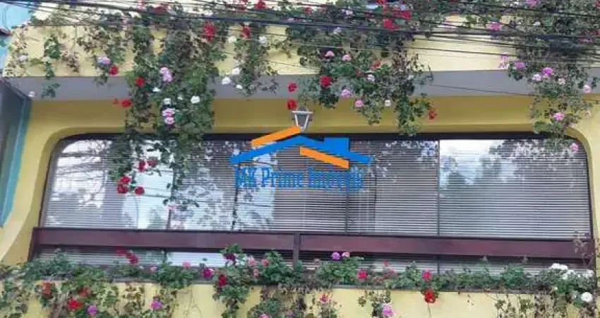 Sobrado 198m² com 3 dornitórios sendo 1 suíte na Cidade das flores.