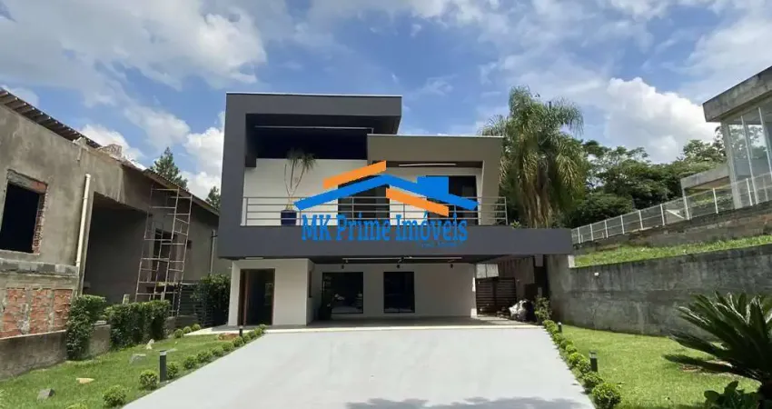 Cond. vintage - moderna, rua tranquila, 4 suítes (1 no térreo) - piscina