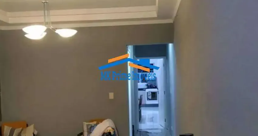 Sobrado com 200 mts² - 3 dorm. 1 suíte - 6 vagas - Campesina