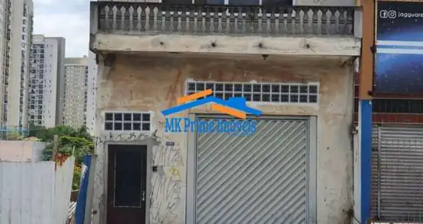 Imóvel Comercial com 2 Casas em Avenida Movimentada no Bela Vista