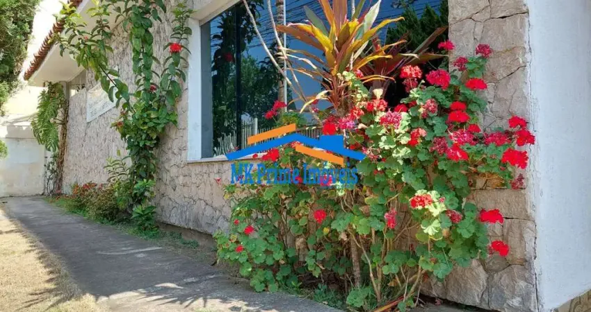 Casa Térrea 3 dormitórios sendo 1 suíte em Vila Campesina Osasco.