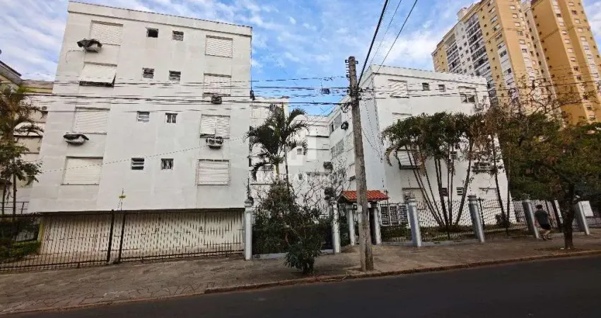 Apartamento com 1 quarto para alugar no Jardim Europa, Porto Alegre