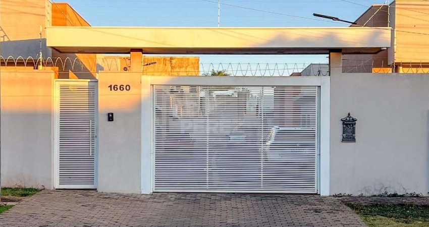 Casa de Condomínio no Bairro Coronel Antonino