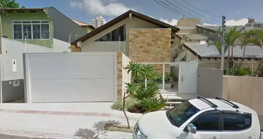 Casa com 3 quartos à venda na Rua Paraná, Centro, Campo Grande