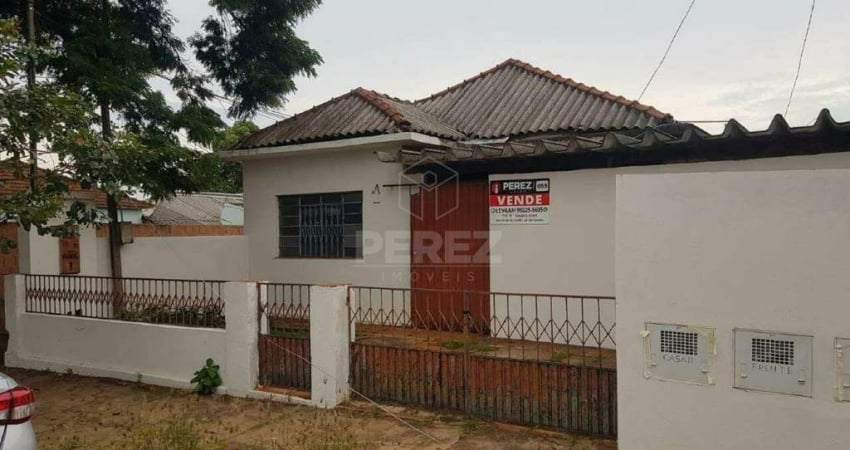 Casa térrea no bairro Vila Carvalho