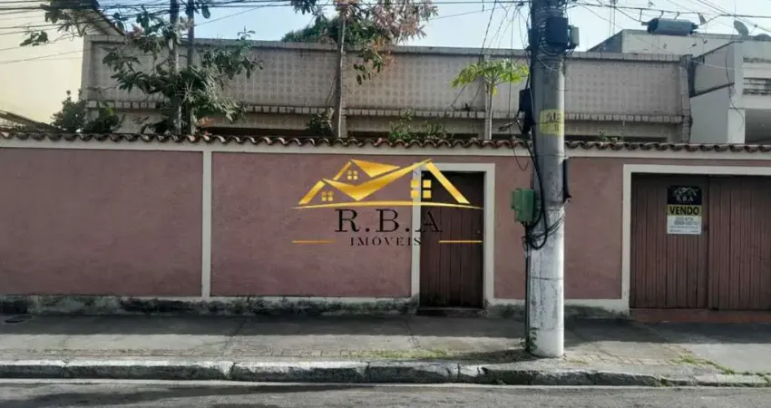Casa em condomínio fechado com 2 quartos à venda na Rua Boipeba, Marechal Hermes, Rio de Janeiro