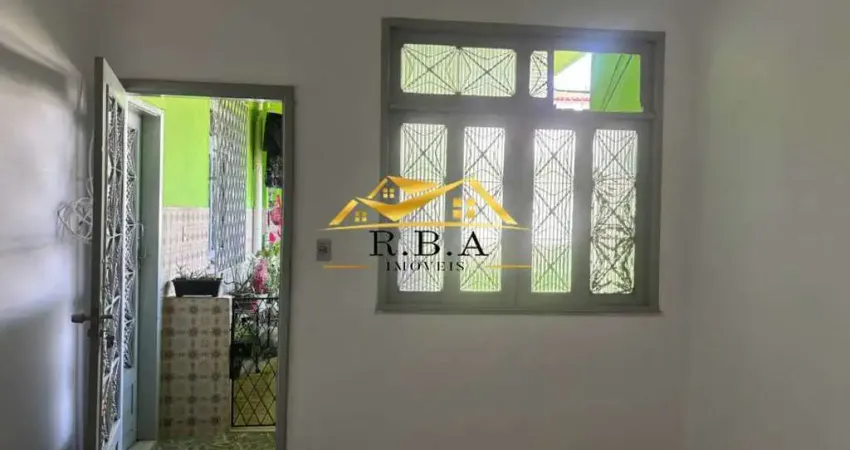 Apartamento com 2 quartos para alugar na Estrada do Sapé, Turiaçu, Rio de Janeiro