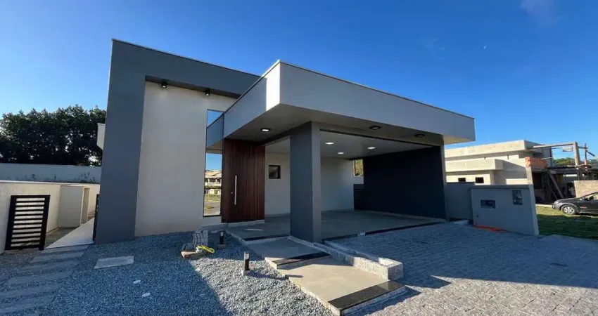 Excelente oportunidade de adquirir sua casa moderna e segura no condomínio vilas do porto, em são francisco do sul-sc!