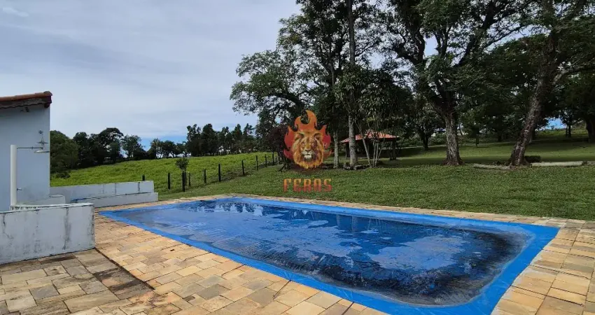 Chácara / sítio com 8 quartos à venda na Rua Benedita Margarida de Almeida, 51, Barreiro, Capela do Alto