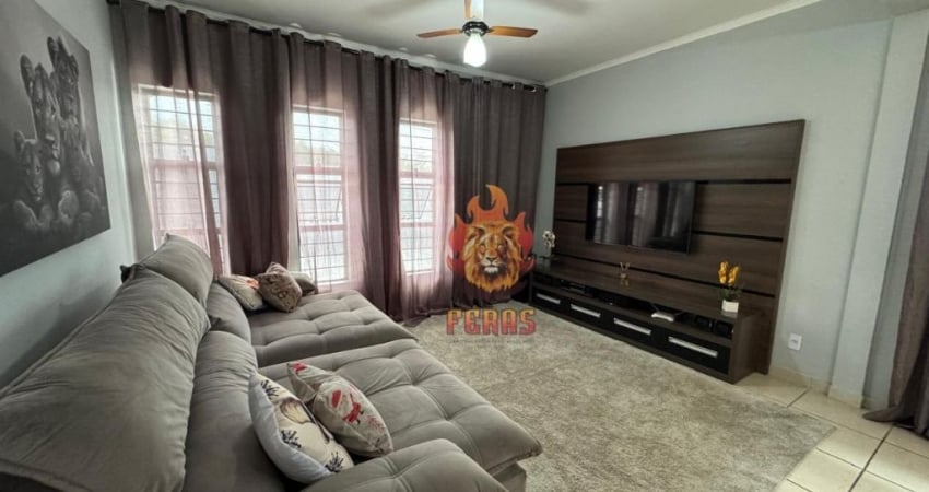 Casa à Venda no Cidade Jardim em Sorocaba 3 Dormitórios com Área de Serviço e Quintal Amplo