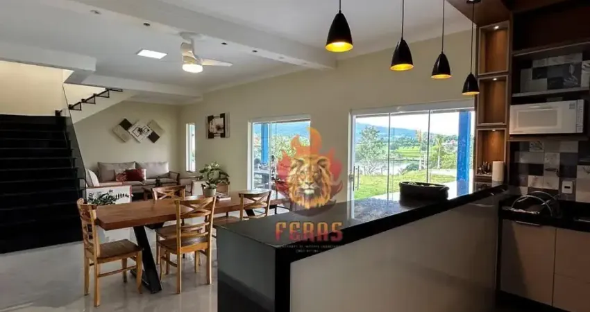 Encantadora chácara à venda em iperozinho, capela do alto - 4 dormitórios, sossego e diversão!!!