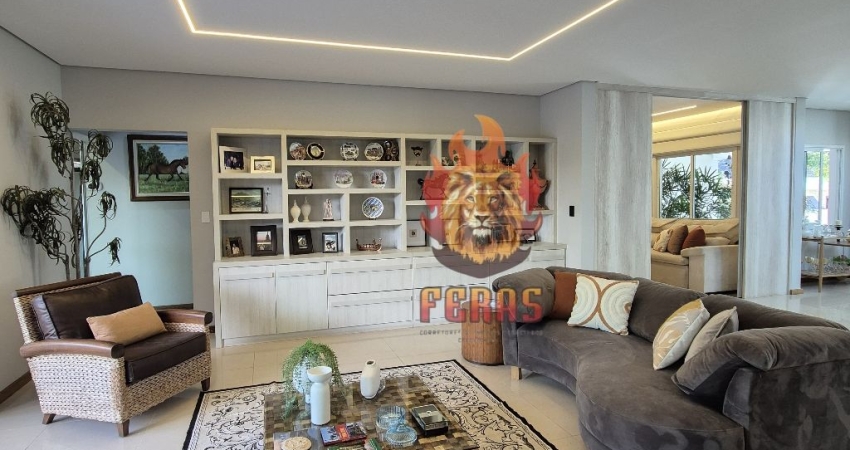 Casa à Venda de Condomínio Luxuosa em Parque Campolim, Sorocaba, Pronta para Morar!