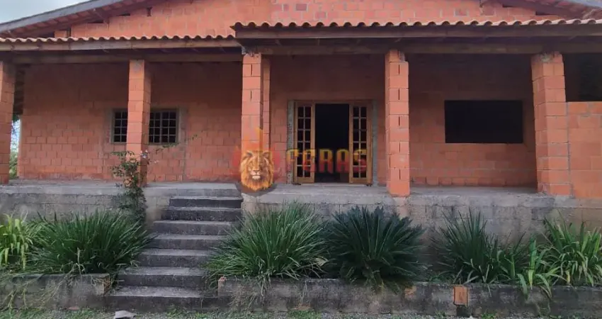 Chácara à Venda, 2.000m² por R$ 250.000,00 em Itapetininga/SP