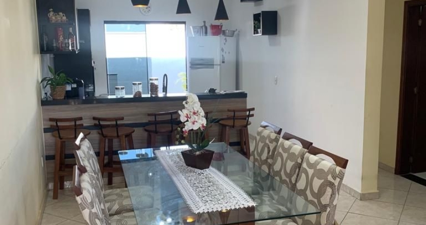 Lindo Térrea de  105m² à venda no excelente  Condomínio   Fechado  Horto Florestal  III -  Sorocaba - SP.