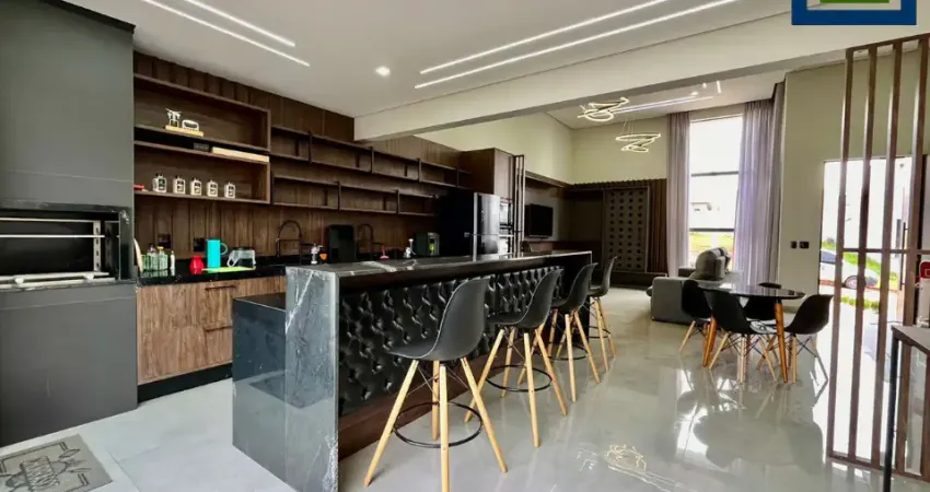 Linda Casa Térrea de 180m²  de Área Construída, e Terreno de 302m², com Muito Verde no Condomínio Portal Jardim Europa  em Boituva - SP.