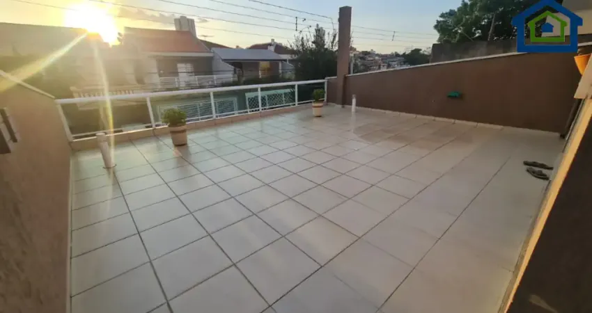 Lindo Sobrado de 224m² de Área Construída, com 04 dormitório Sendo 03 Suítes, no Campestre - Santo André
