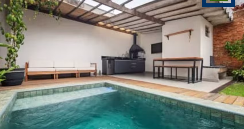 Linda Casa Térrea de 250m, com 04 dormitórios, á venda no Centro - São Caetano do Sul