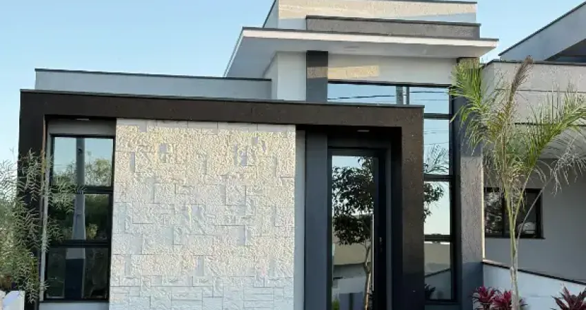 Linda casa térrea de 108m² de área construída e terreno de 168m², à venda no condomínio residencial jardim em sorocaba - sp.