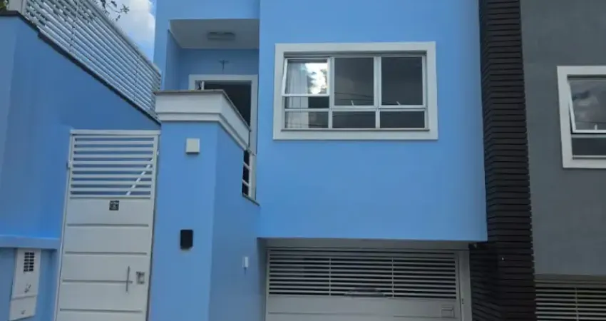 Lindo sobrado de 250m² de área construída, terreno de 125m², no bairro assunção em são bernardo do campo - sp.