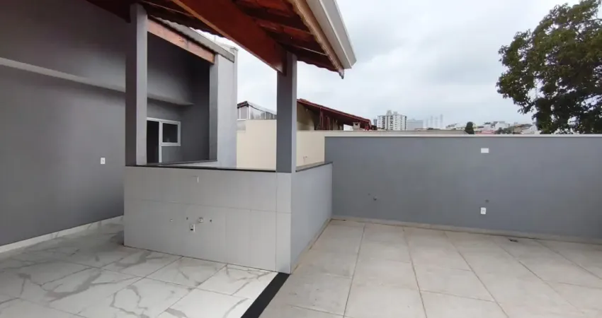 Linda Cobertura à venda com 117m² de Área Construída, no bairro Vila Scarpelli - Santo André - SP.