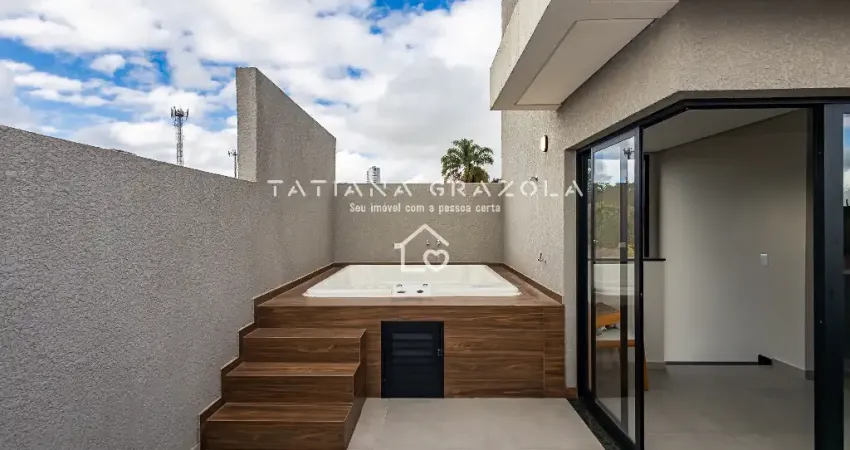 Sobrado triplex à venda por r$ 1.180.000 no campo comprido - curitiba