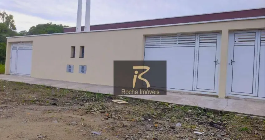 Casa com 2 dormitórios à venda, 70 m² por R$ 325.000,00 - Estância São José - Peruíbe/SP